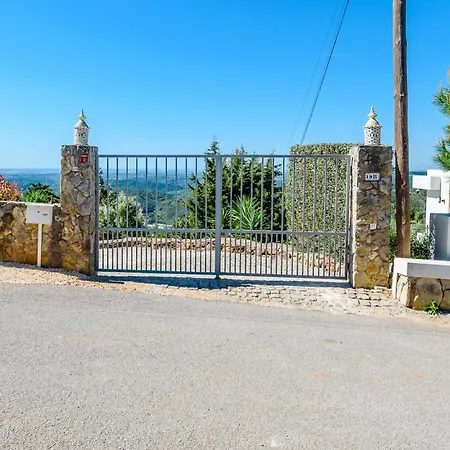 Montinho Da Serra, Pool Villa *